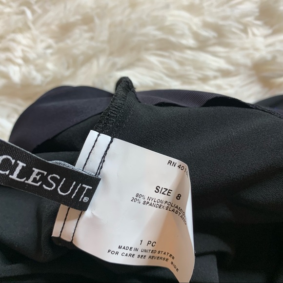 COPY - Miraclesuit love knot charcoal underwire tankini - Picture 9 of 9